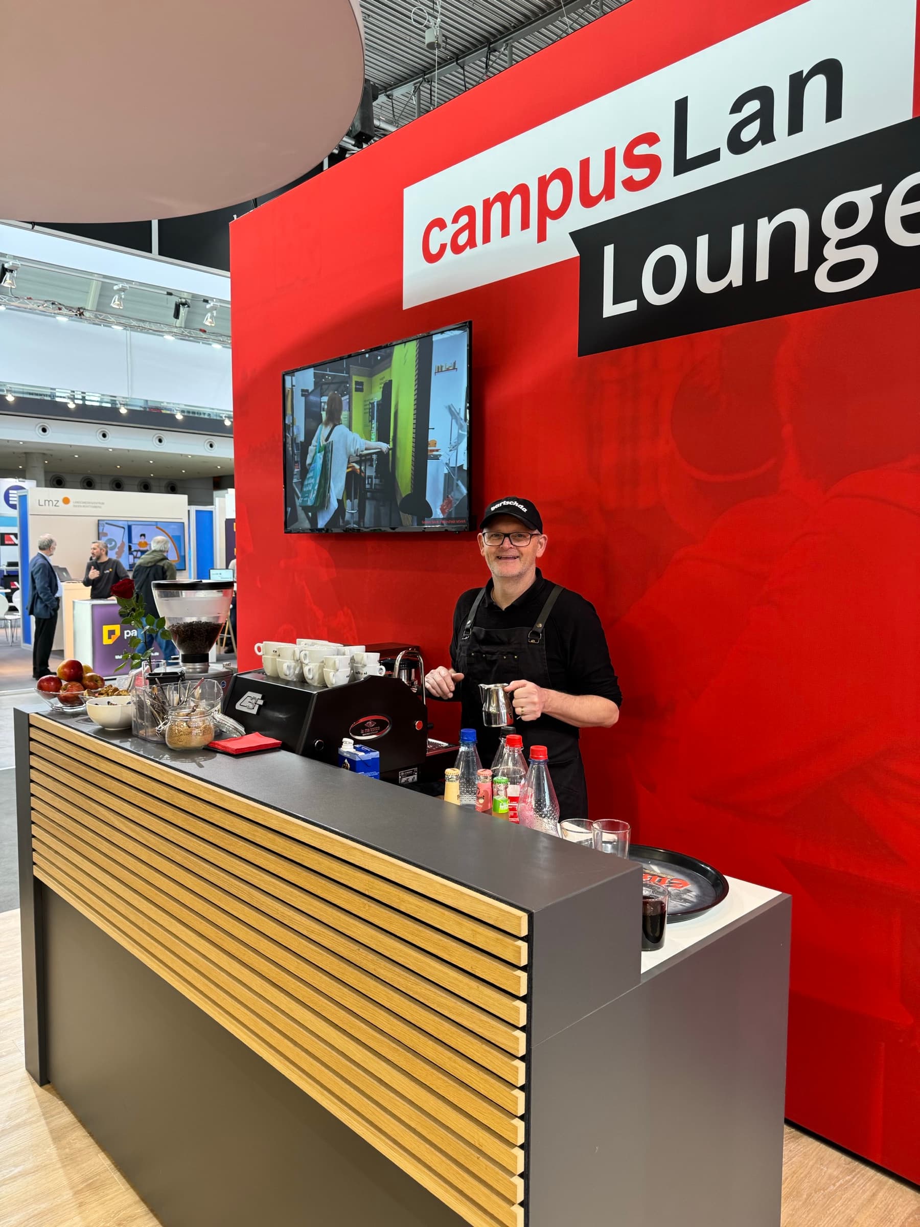 Premium Bio-Kaffee der Eindruck hinterlässt – Barischda Messe-Catering