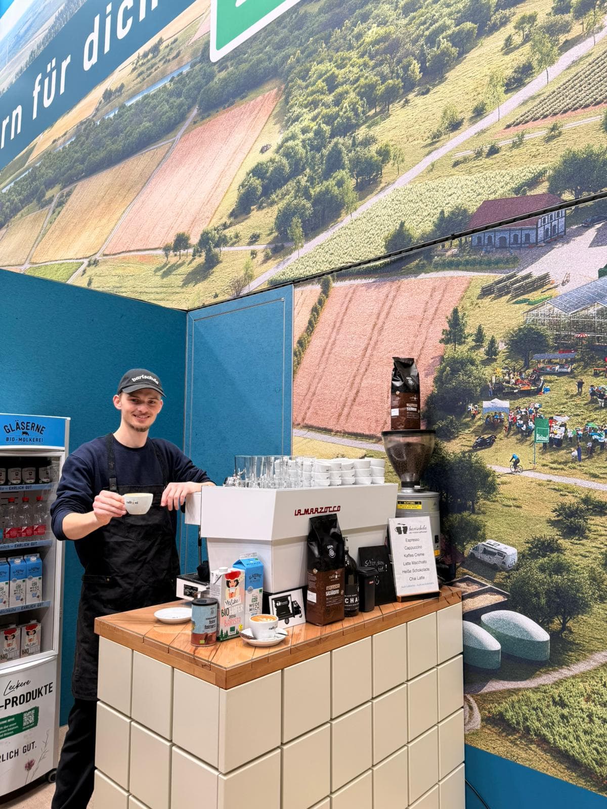 Professionelle mobile Kaffeebar auf einer Fachmesse